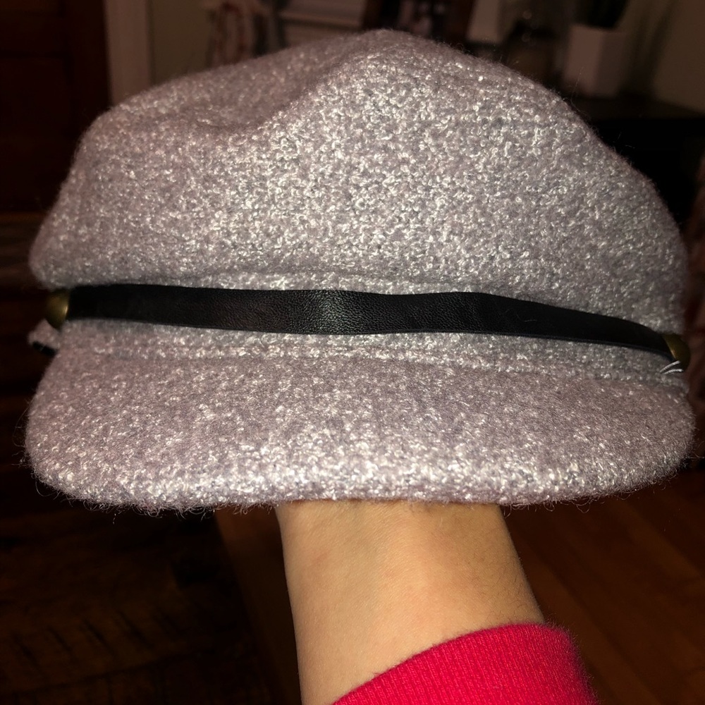 Urban outfitters Gorgeous stylish hat wore once